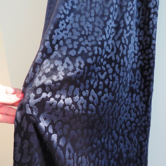 KILLSTAR Nine Lives Skirt in Purple Plum Gothic Maxi Burnout Velvet Size XS NWT - Picture 12 of 16